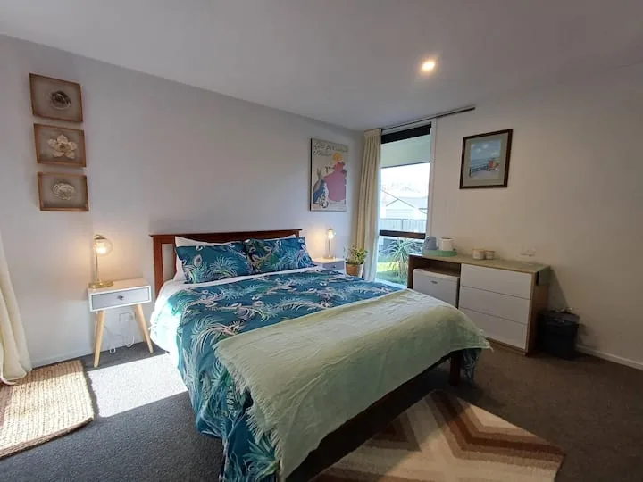 Separate room + ensuite in Pisa