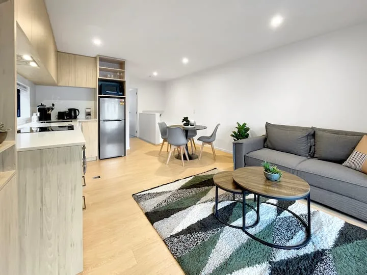 Stylish Christchurch CBD 1BR