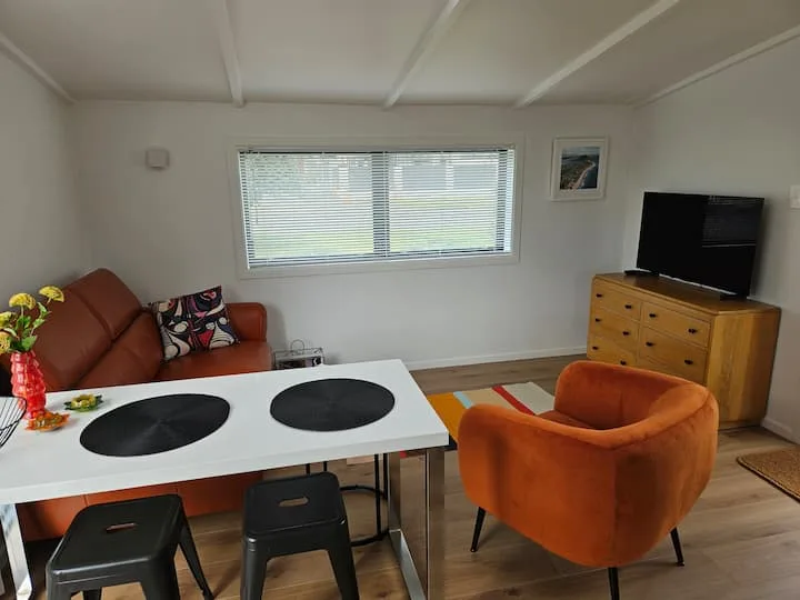 Stylish light filled apartment in quiet street