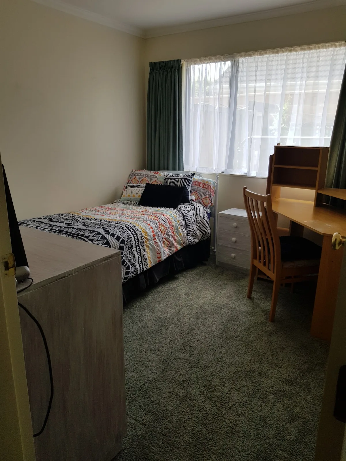 Sunny Comfy room