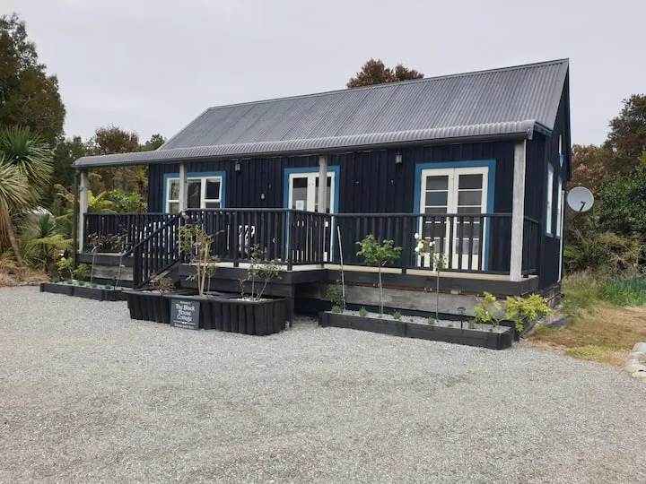 The Blackhouse Cottage