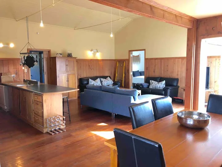 The Hall Mahia