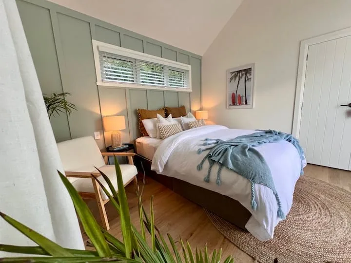 The Port Master's Retreat - Studio on Bluff Hill