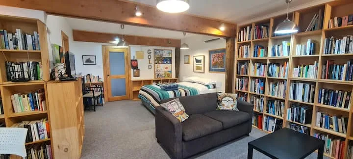 The Studio-entire private space
