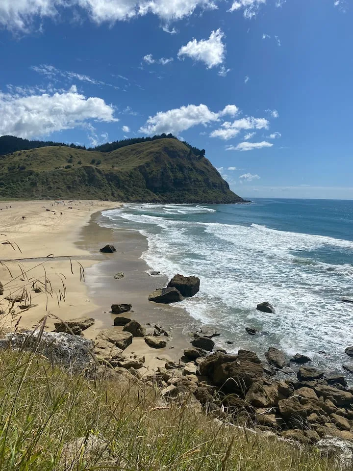 Tōkō – Waipātiki Beach Hideaway