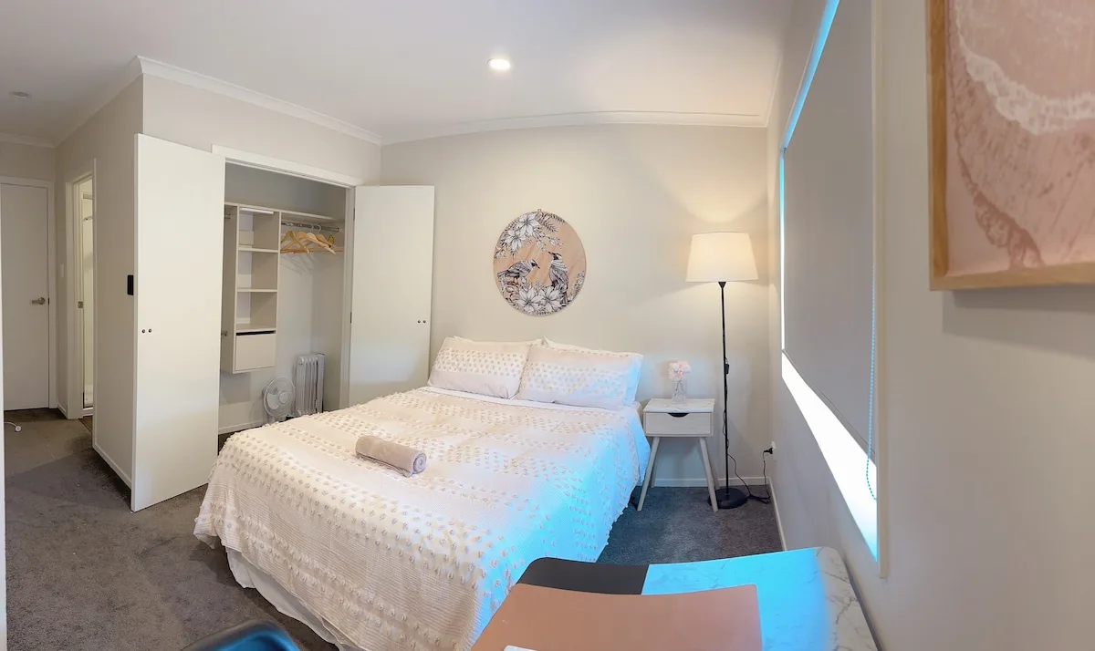 UniSerenity/Walk to uni/En-suite room