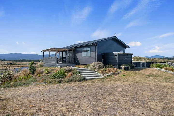 Waikawa coastal family dream