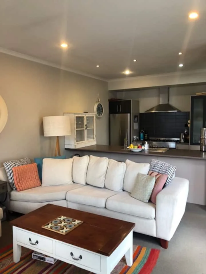 Walk to Hospital & CBD. Private mini apartment.