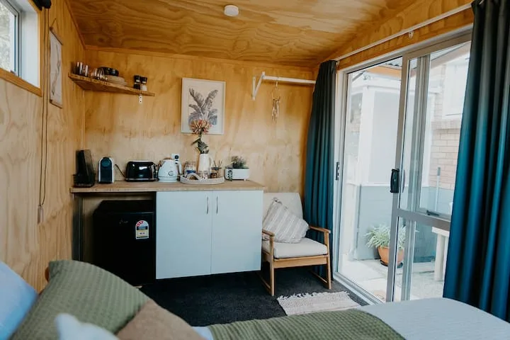 Warm & Cosy Studio Cabin
