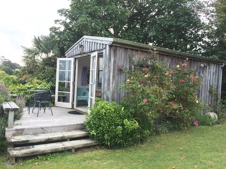 WELCOMBE GUEST HOUSE